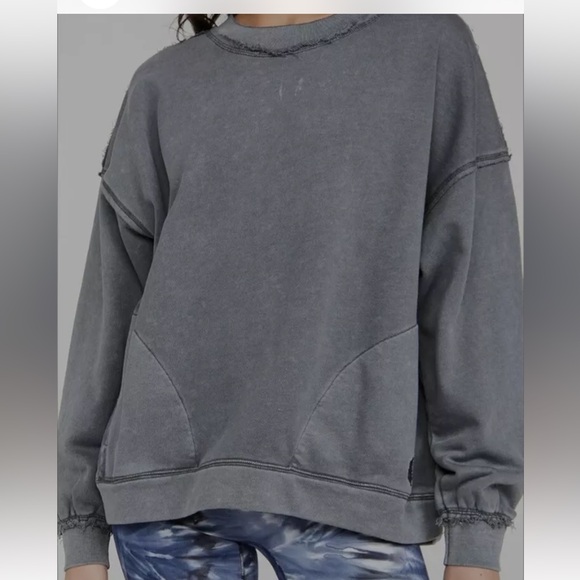 Free People Movement Metti Crewneck Oversized Sweatshirt Athleisure Blue XS - Picture 14 of 14
